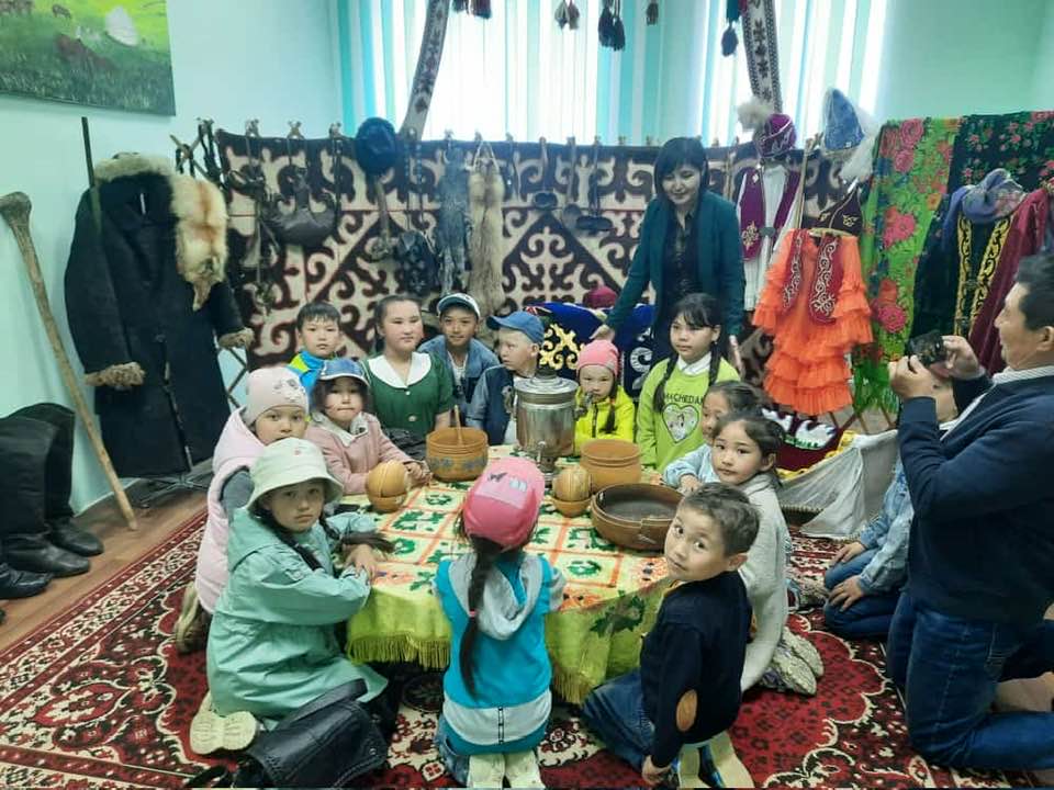 Өлкетану мұражайына саяхат